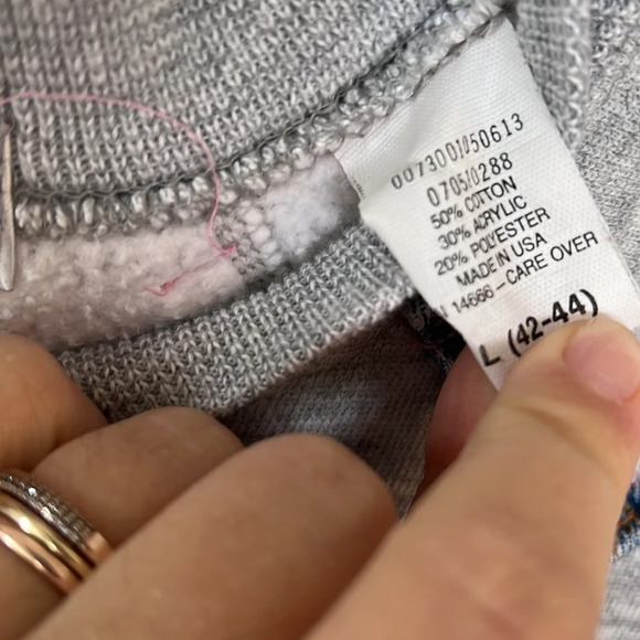 Bassett Walker - Sturdy Sweats, L up-cycled crew sweatshirt - Picture 6 of 10